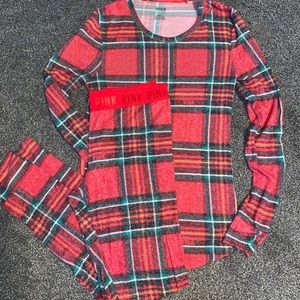 Ladies VS Pink pj set